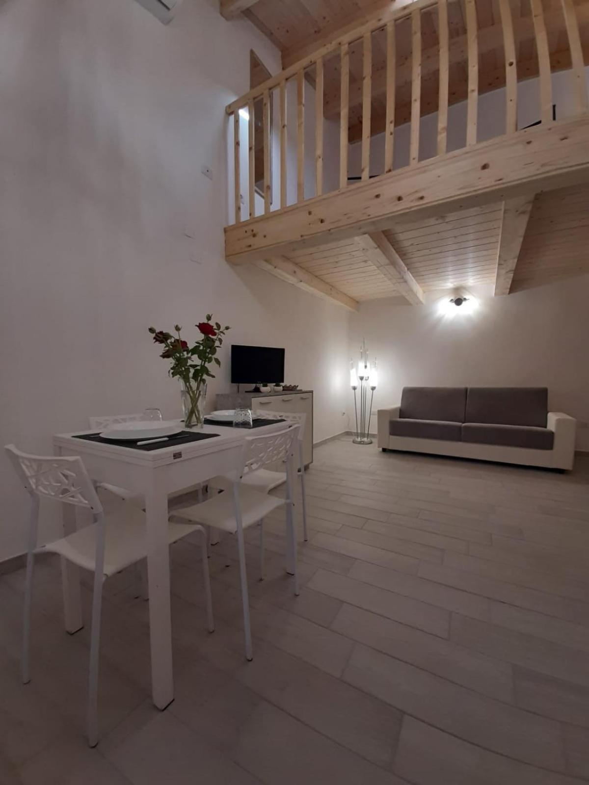 Nice Apt In A Street In Old Town Alghero Buitenkant foto